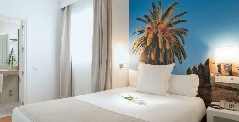 اتاق استاندارد یک نفره, Alcazar