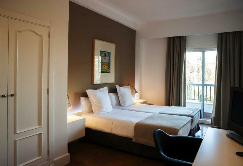 اتاق راحتی, Alcazar