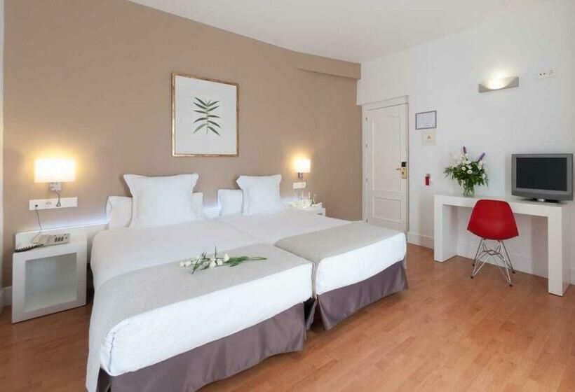 اتاق راحتی, Alcazar