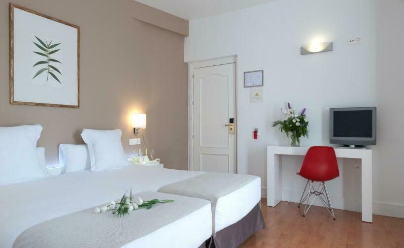 اتاق راحتی, Alcazar