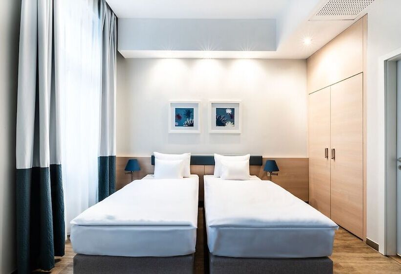 Quarto Familiar, Atrium Fashion
