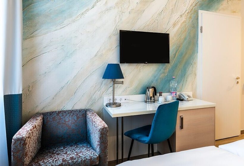 ファミリールーム, Atrium Fashion