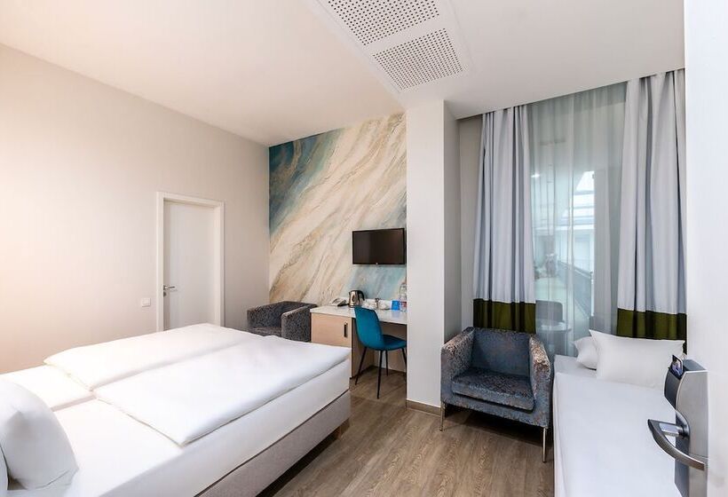 スタンダードルーム, Atrium Fashion