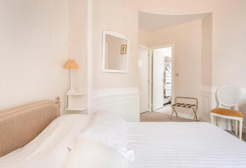 クラシックルーム, Château Golf Des Sept Tours