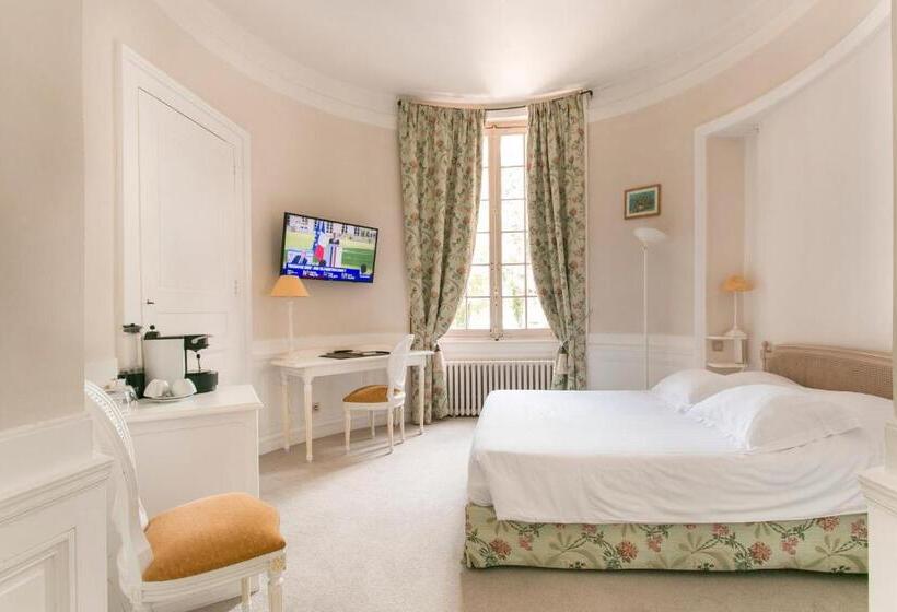 クラシックルーム, Château Golf Des Sept Tours