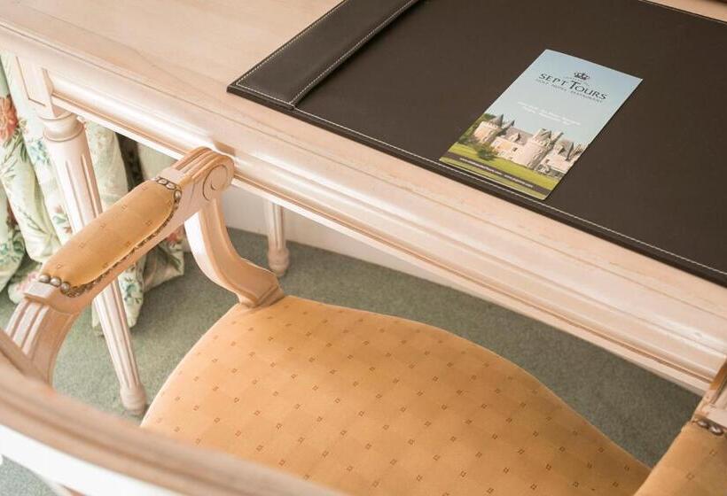 デラックスルーム, Château Golf Des Sept Tours