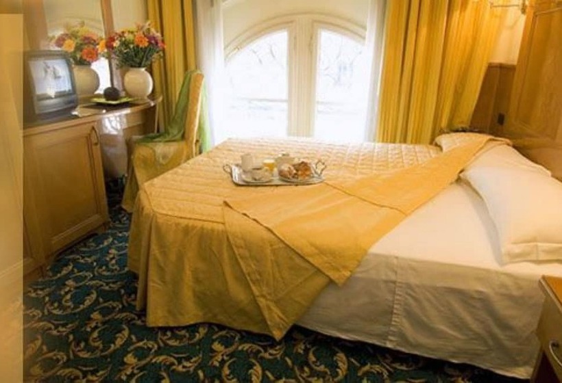 标准三人间, Cinque Giornate