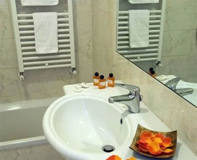 标准三人间, Cinque Giornate