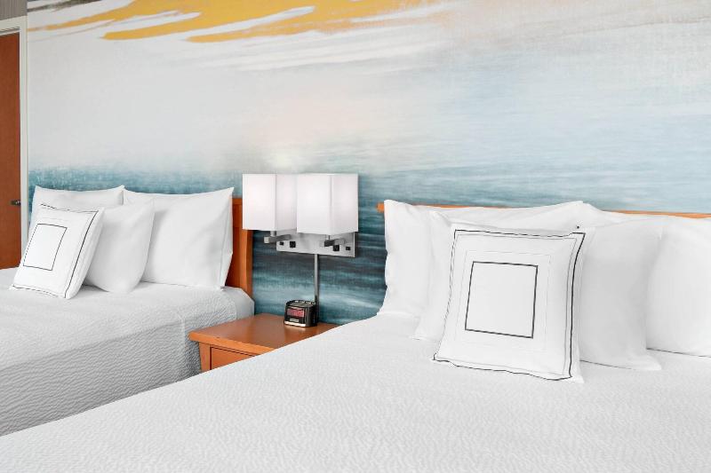 リバービュースタンダードルーム, Courtyard By Marriott Edmonton Downtown