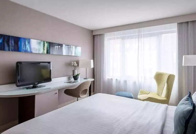 デラックスルーム, Courtyard By Marriott Munich City Center