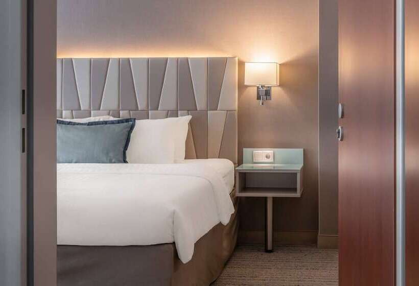 חדר דלוקס, Courtyard By Marriott Munich City Center