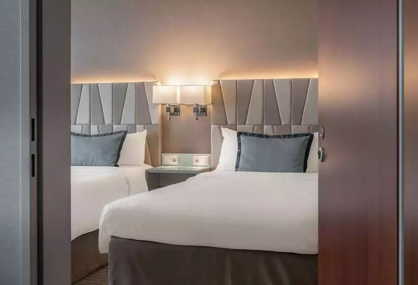 デラックスルーム, Courtyard By Marriott Munich City Center