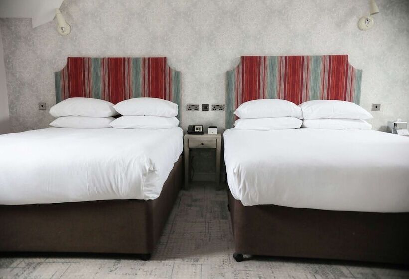 Номер Стандарт 2 Двуспальные Кровати, Doubletree By Hilton York