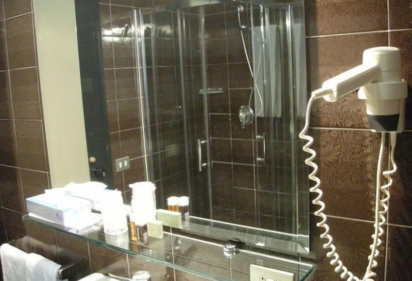 스탠다드 룸, Giovanni