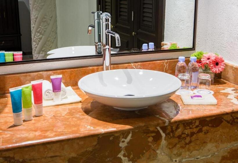 Полулюкс Кровать Кинг, Hyatt Zilara Cancun All Inclusive Adults Only