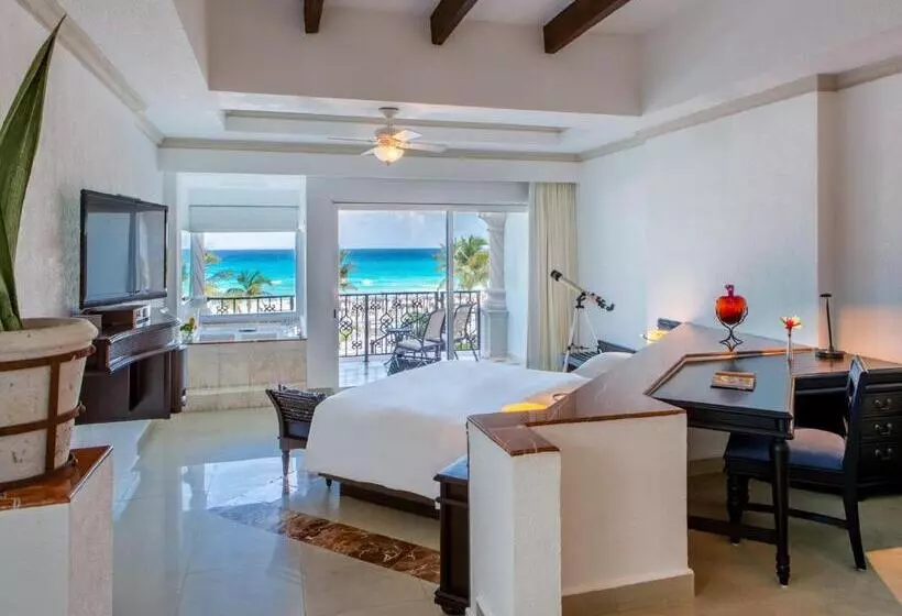 キングサイズベッドのスイートルーム, Hyatt Zilara Cancun   All Inclusive   Adults Only