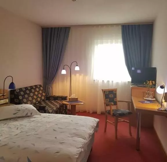 Quarto standart individual, Iris