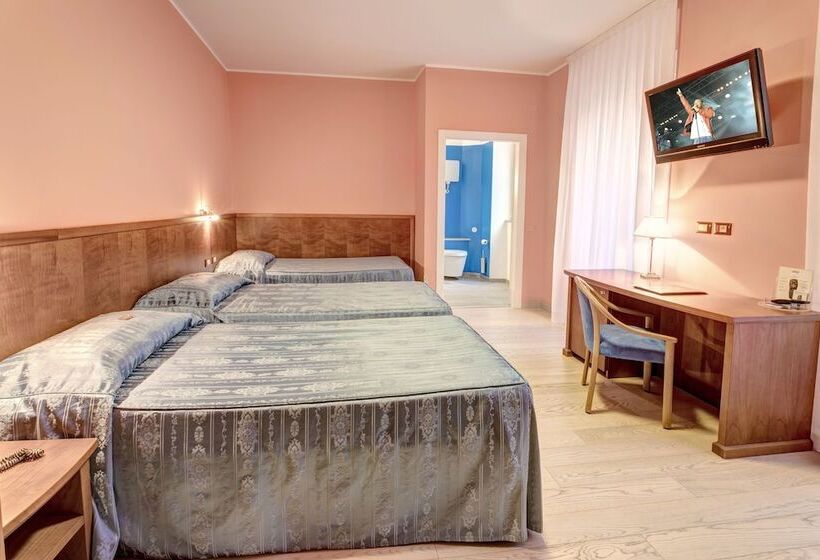 اتاق سوپریور, Italia