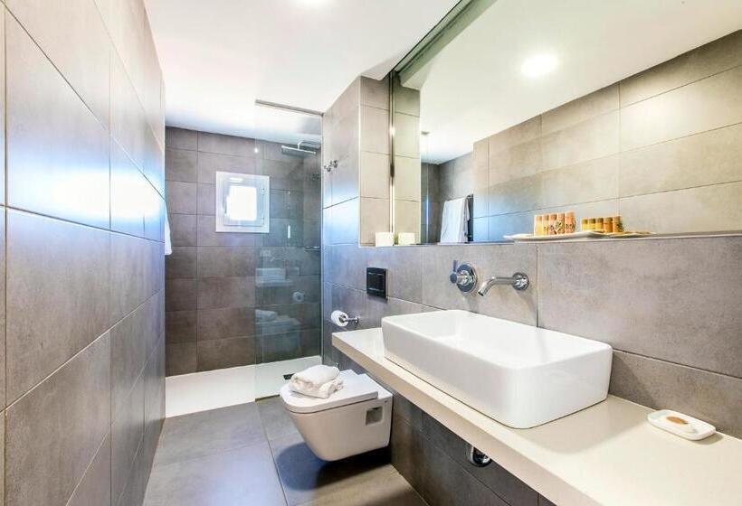 اتاق استاندارد با بالکن, Levante