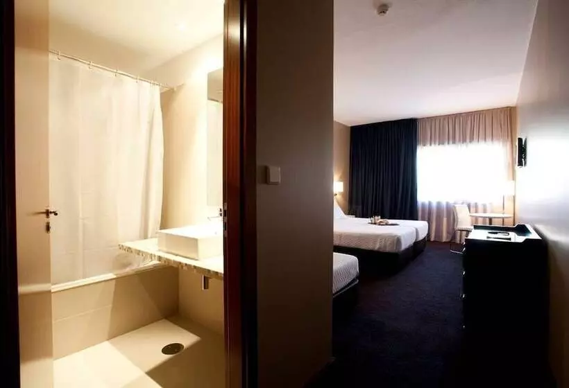 اتاق استاندارد سه نفره, Stay Hotel Porto Centro Antas