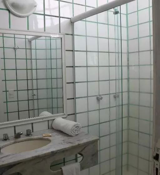 اتاق لوکس خانوادگی, Pousada Dos Reis