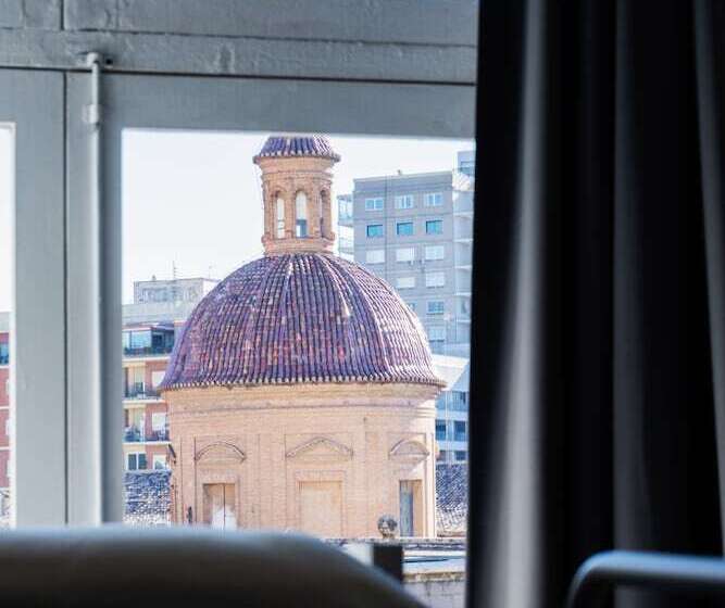 Bed in Shared Room with Shared Bathroom, Purple Nest Hostel