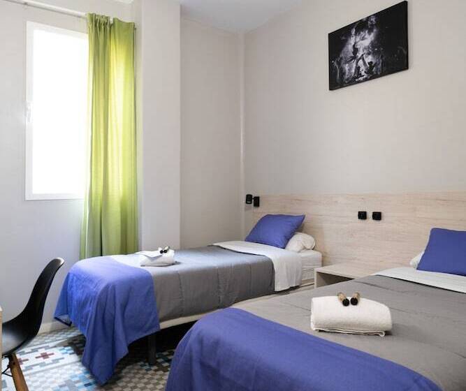 غرفة قياسية حمام مشترك, Purple Nest Hostel