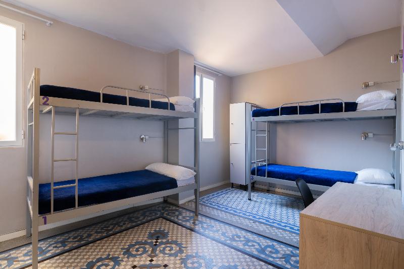 سرير فى غرفة مشتركه, Purple Nest Hostel