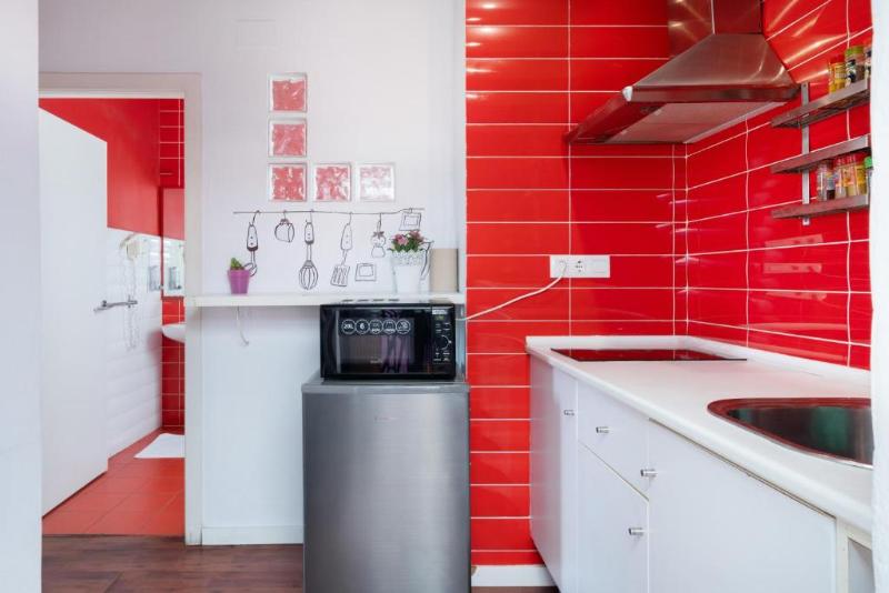 اتاق استاندارد با سرویس بهداشتی مشترک, Purple Nest Hostel