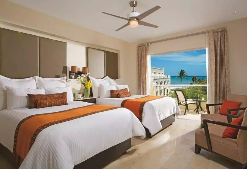 オーシャンビューのデラックストリプルルーム, Dreams Tulum Resort & Spa