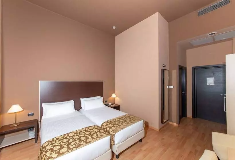 اتاق عادی یک تخته, Art Hotel Olympic