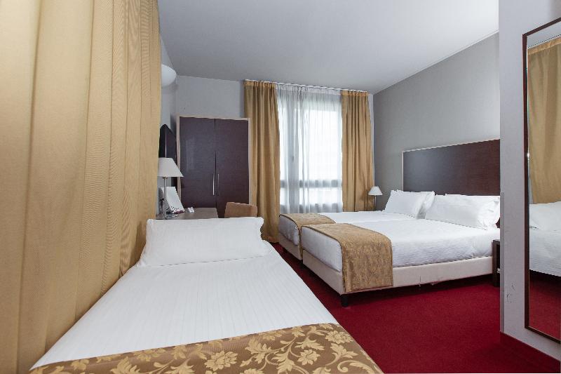 غرفة كلاسيكية ثلاثية, Art Hotel Olympic