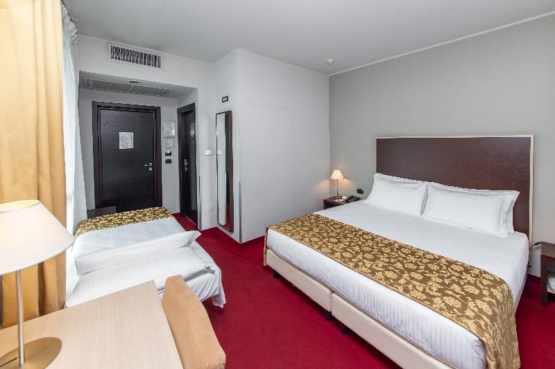 غرفة كلاسيكية ثلاثية, Art Hotel Olympic