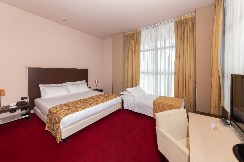 غرفة كلاسيكية ثلاثية, Art Hotel Olympic