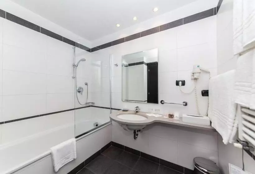 اتاق کلاسیک, Art Hotel Olympic