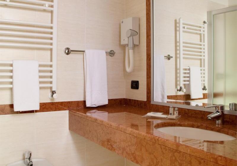 غرفة كلاسيكية, Art Hotel Olympic