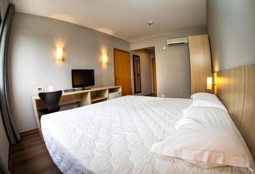 Номер Стандарт Кровать Кинг Адаптированный для Инвалидов, Campo Largo Express