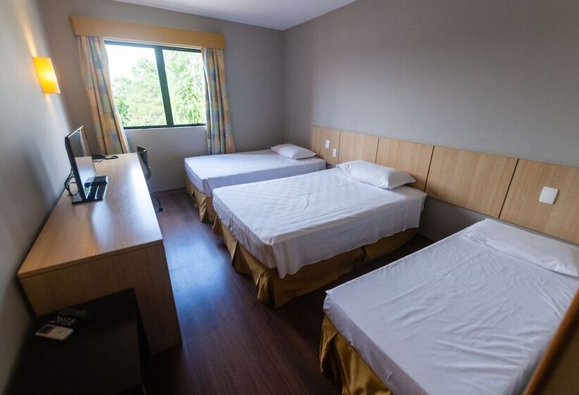 Номер Стандарт Трехместный, Campo Largo Express