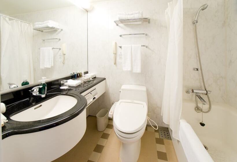 Quarto Premium, Ana Crowne Plaza Toyama, An Ihg