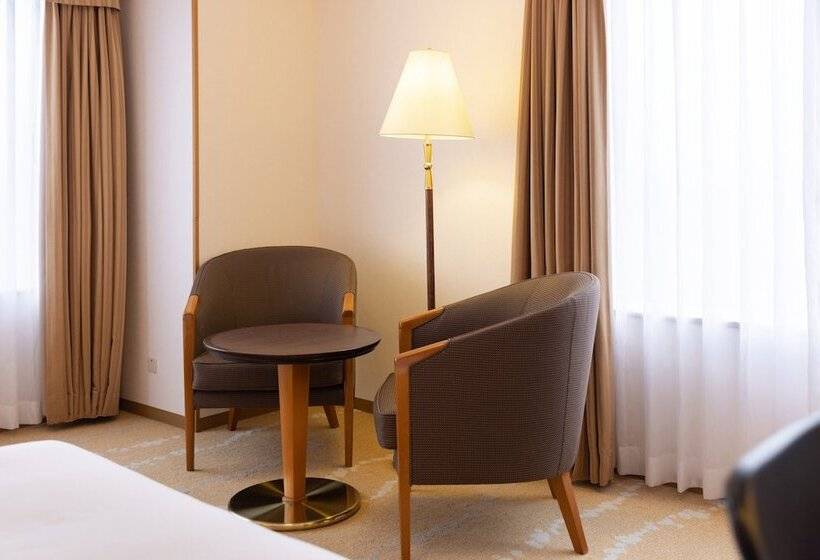 Quarto Premium, Ana Crowne Plaza Toyama, An Ihg