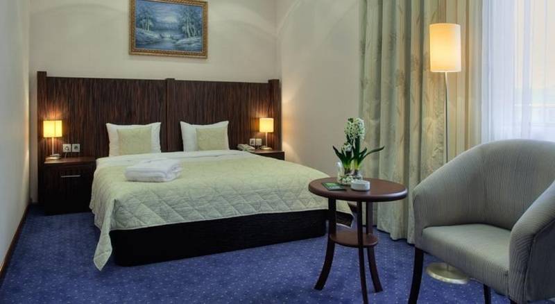 Quarto executivo, Ana Crowne Plaza Toyama, An Ihg