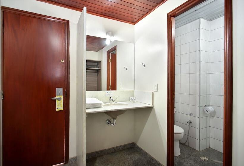 חדר אקזקיוטיב לשלושה, Dan Inn Ribeirao Preto