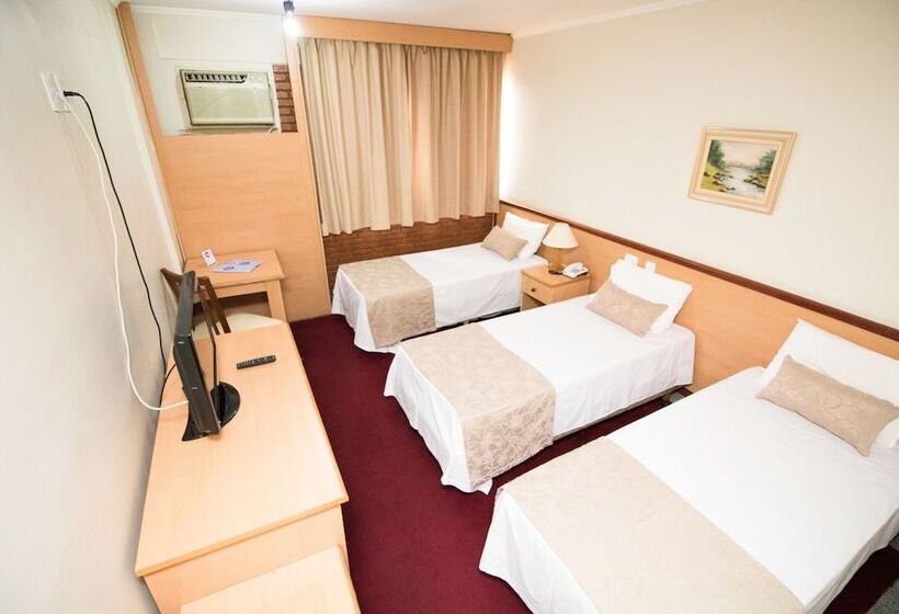 חדר אקזקיוטיב לשלושה, Dan Inn Ribeirao Preto