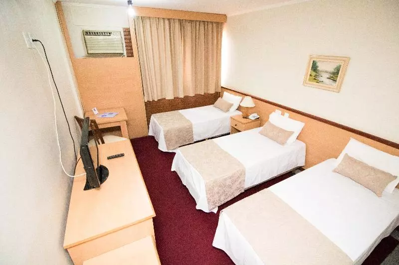 اتاق استاندارد سه نفره, Dan Inn Ribeirao Preto