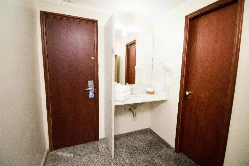 اتاق اجرایی, Dan Inn Ribeirao Preto