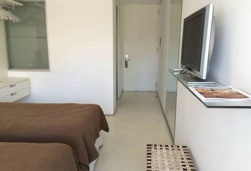 سوییت سوپریور, Design Ce   Hotel Boutique De Diseño