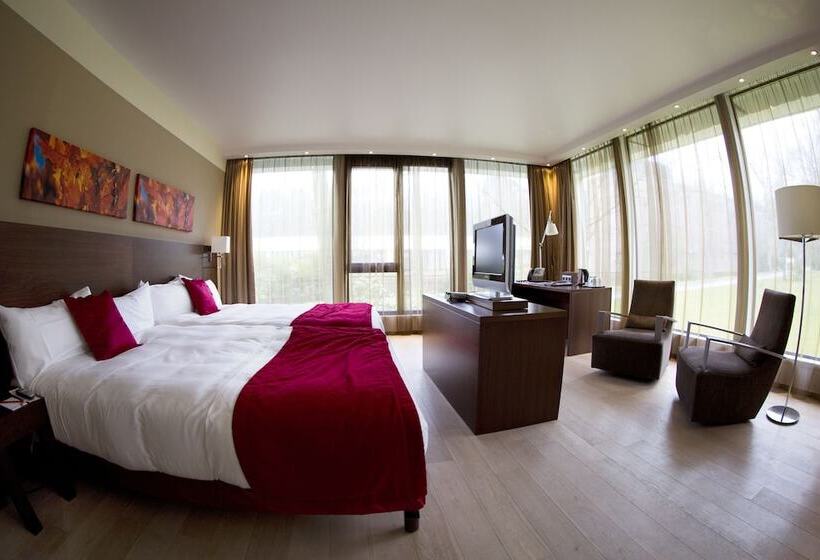 جناح جونيور, Dolce La Hulpe Brussels