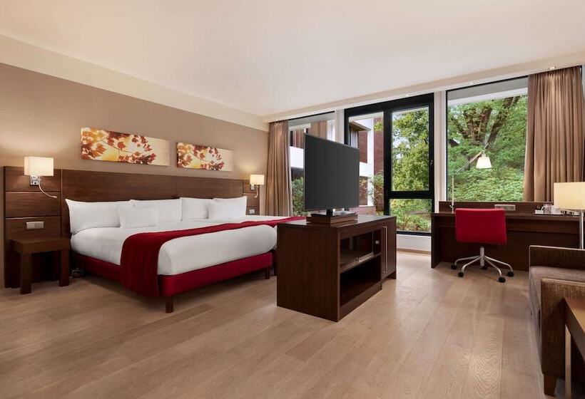 جناح جونيور, Dolce La Hulpe Brussels