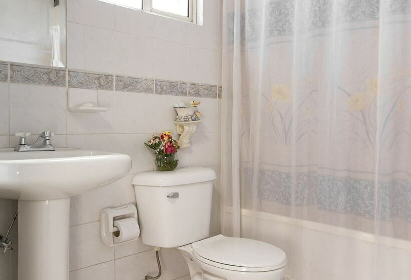 غرفة قياسية, Eugenia