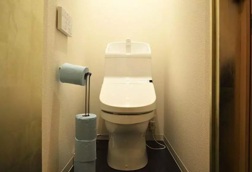ルームシェアのワンベッド, Guest House Tokyo Azabu